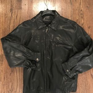 Claiborne Men’s XL Black Leather Jacket
